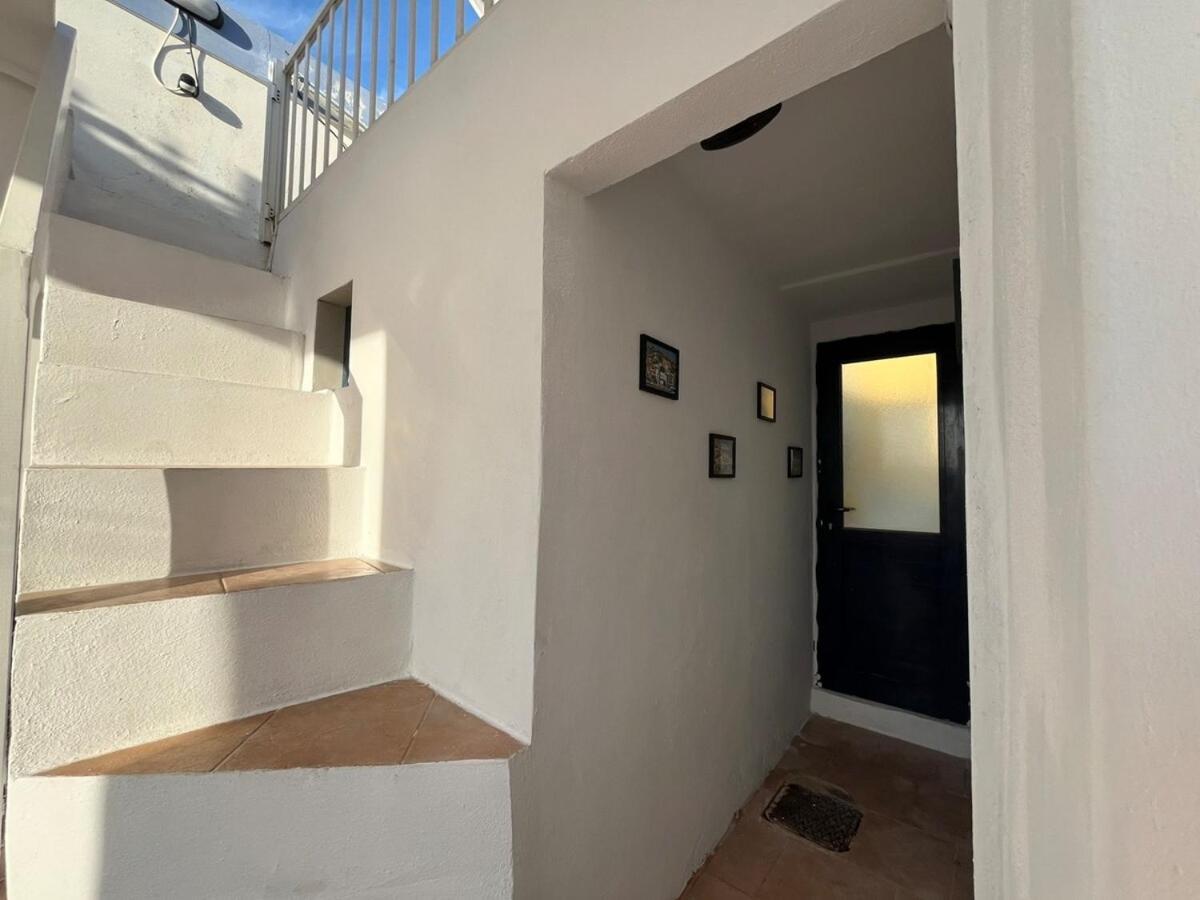 Symi Blue Studio Экстерьер фото