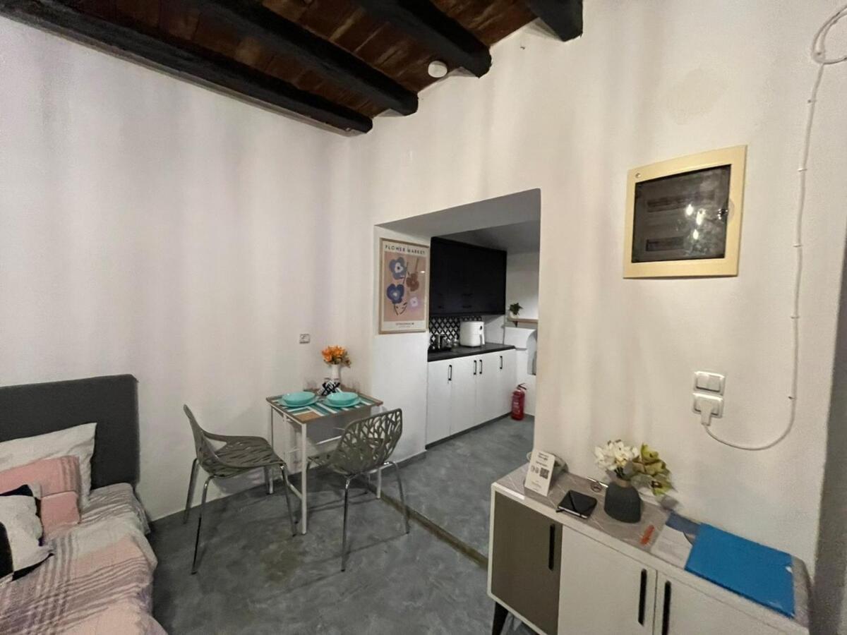 Symi Blue Studio Экстерьер фото